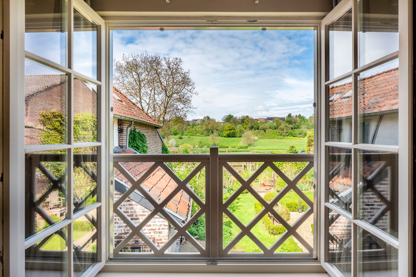 Photo 40 of Bovenstraat 15