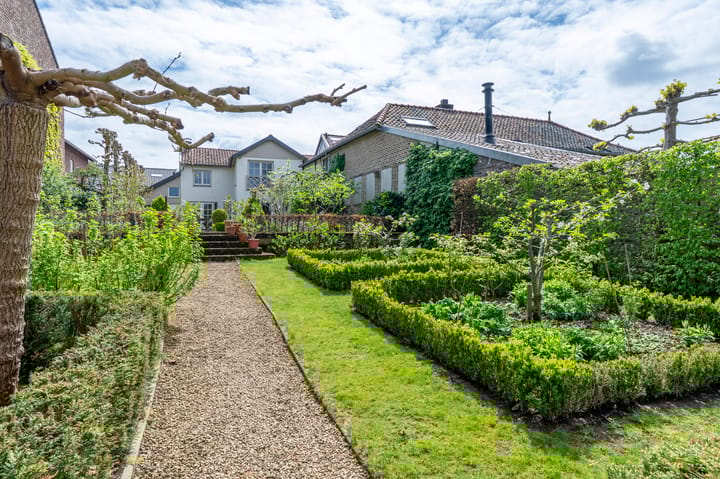 Foto 42 van Bovenstraat 15