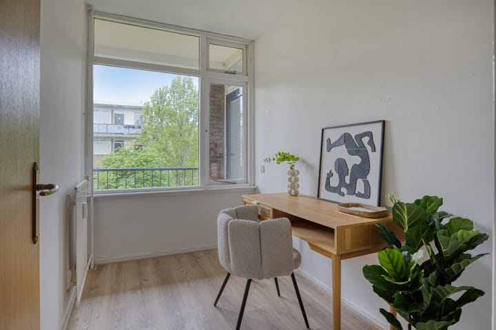 Photo 13 of Gedenklaan 46