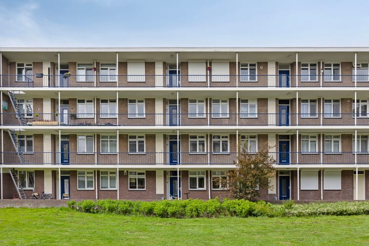 Photo 18 of Gedenklaan 46