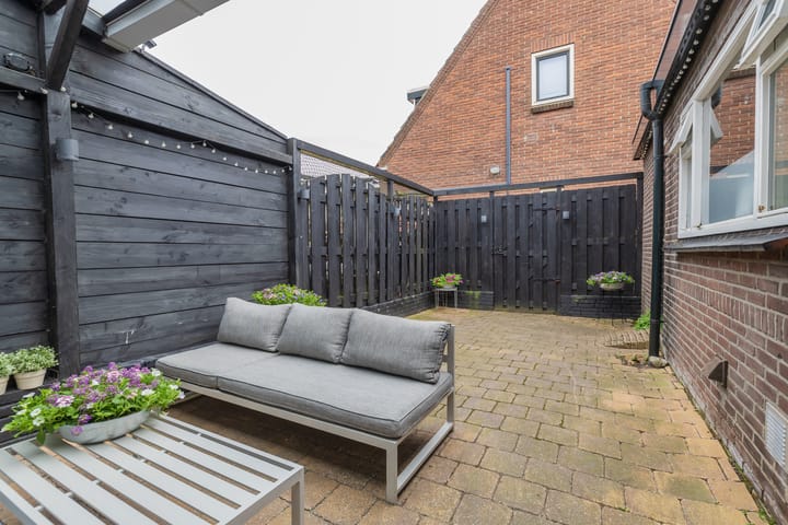 Photo 13 of Nassaustraat 214