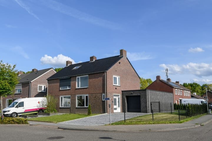 Photo 2 of Kerkstraat 33
