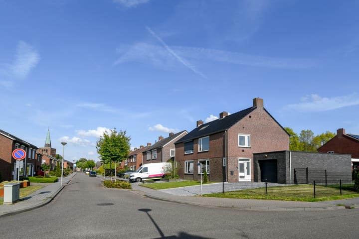 Photo 4 of Kerkstraat 33