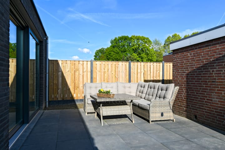 Photo 27 of Kerkstraat 33