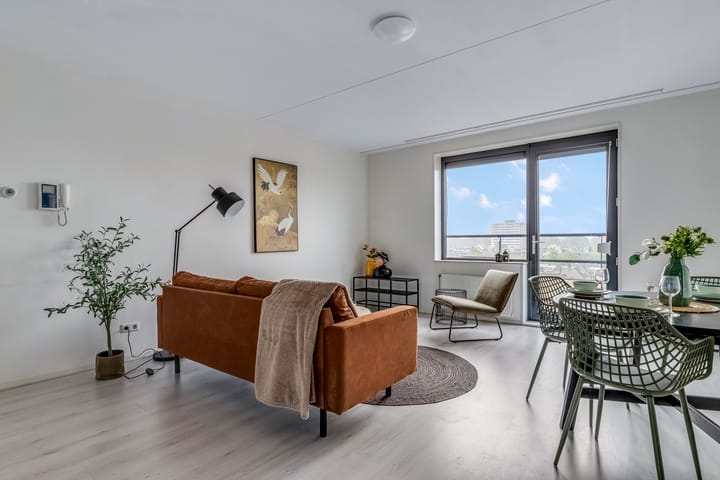 Foto 2 van Wadestein 77