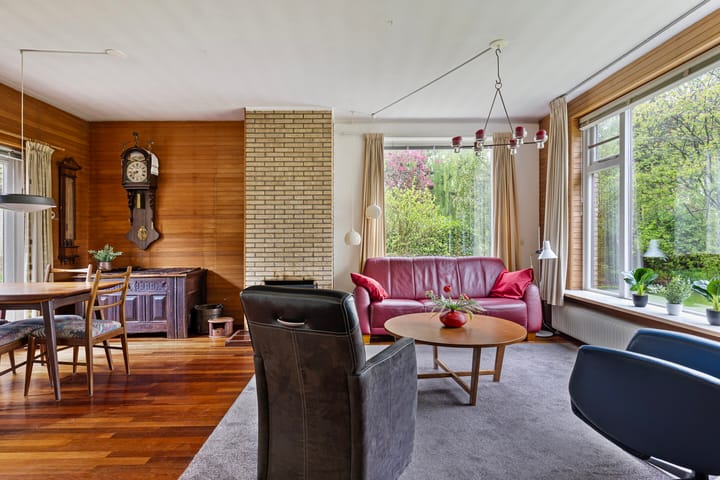 Photo 10 of Valkenierslaan 6