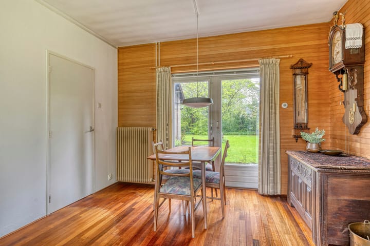 Photo 13 of Valkenierslaan 6