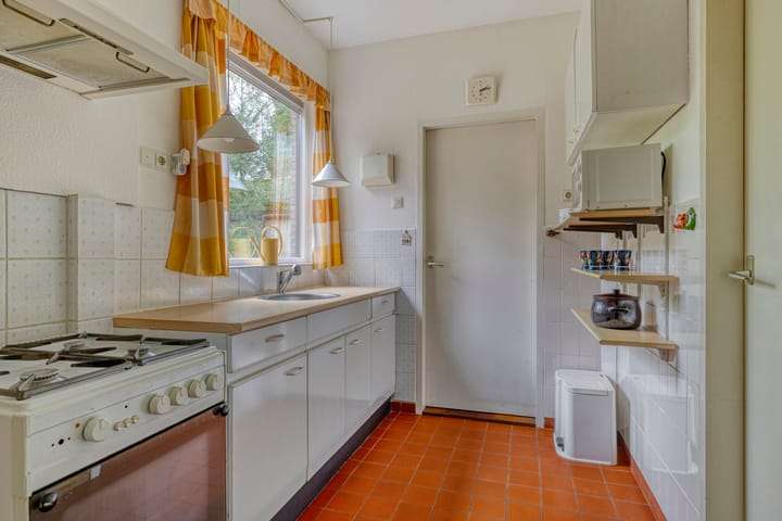 Photo 15 of Valkenierslaan 6