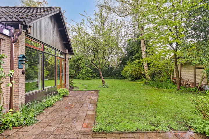 Photo 32 of Valkenierslaan 6