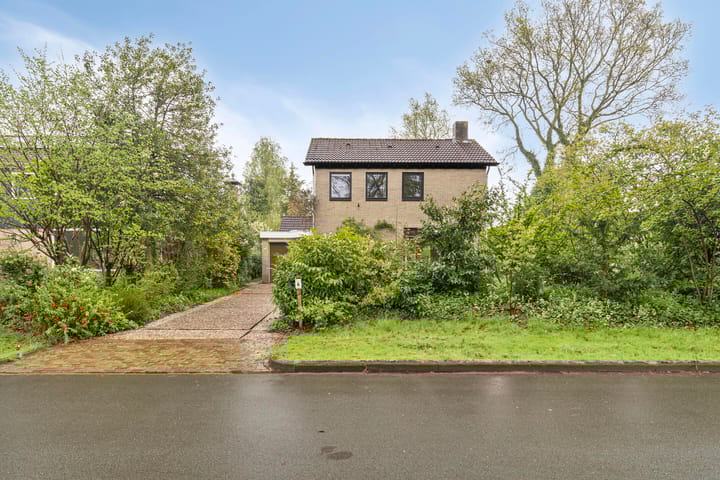 Photo 39 of Valkenierslaan 6