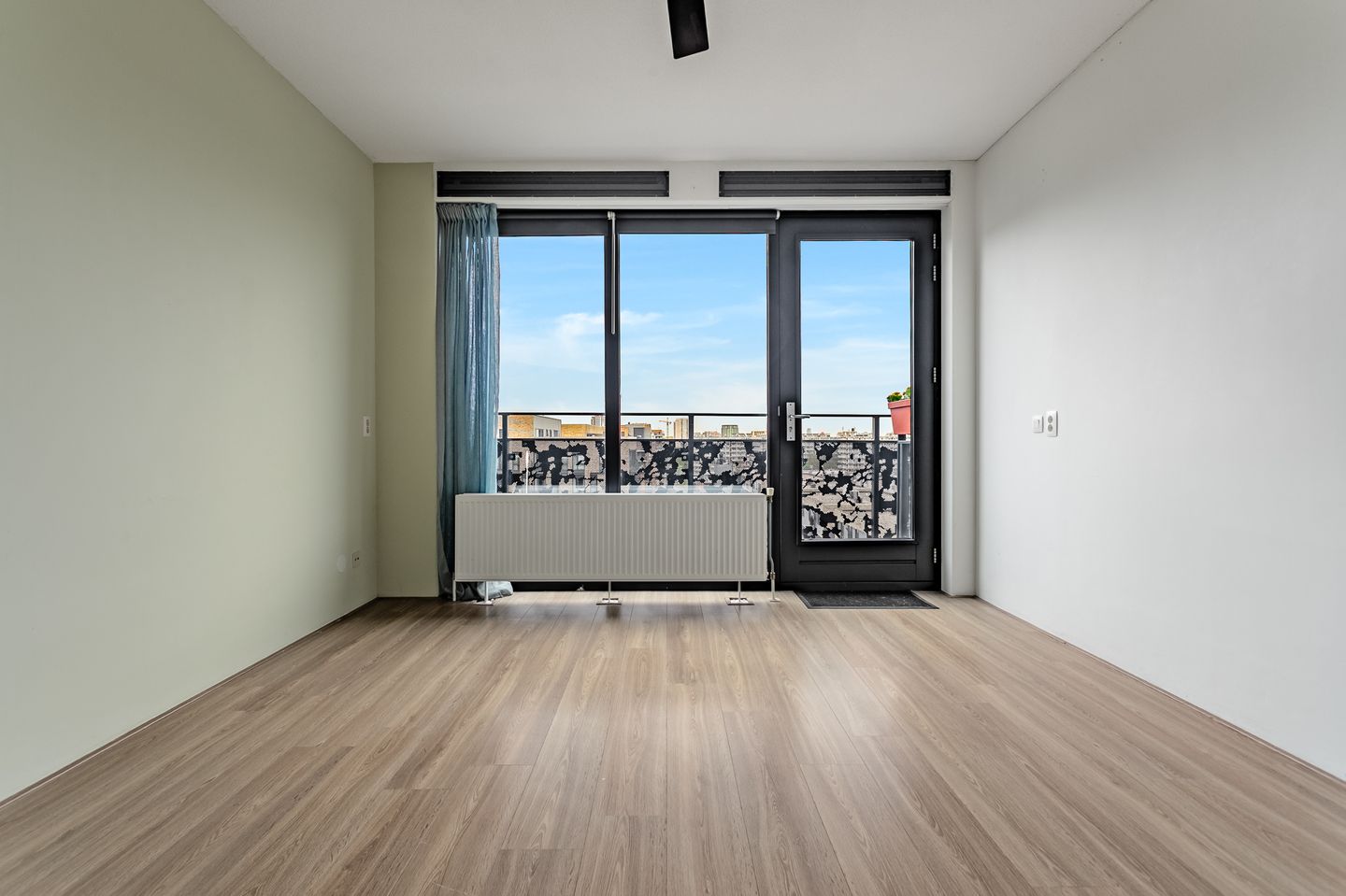 Foto 4 van Bezaanjachtplein 121