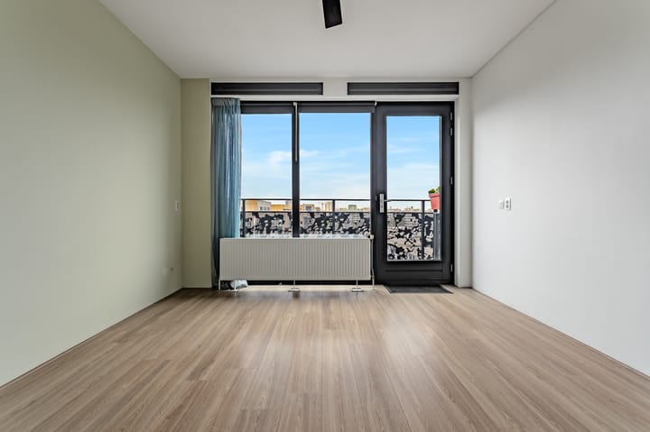 Foto 4 van Bezaanjachtplein 121