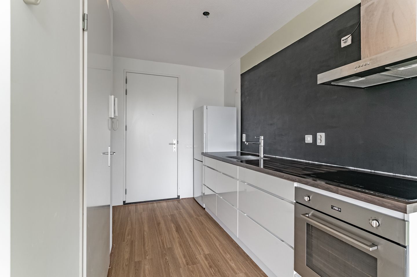 Foto 5 van Bezaanjachtplein 121