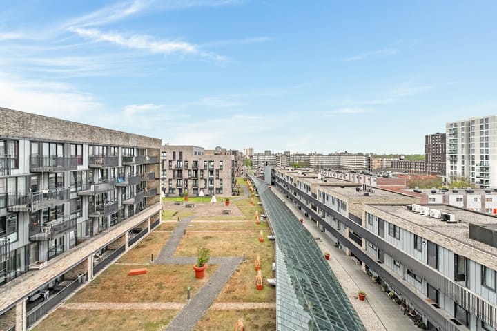 Foto 15 van Bezaanjachtplein 121