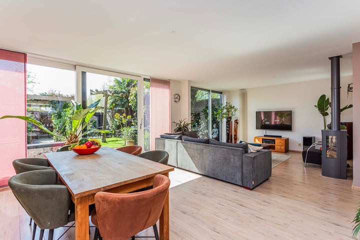 Foto 4 van Augustusweg 58