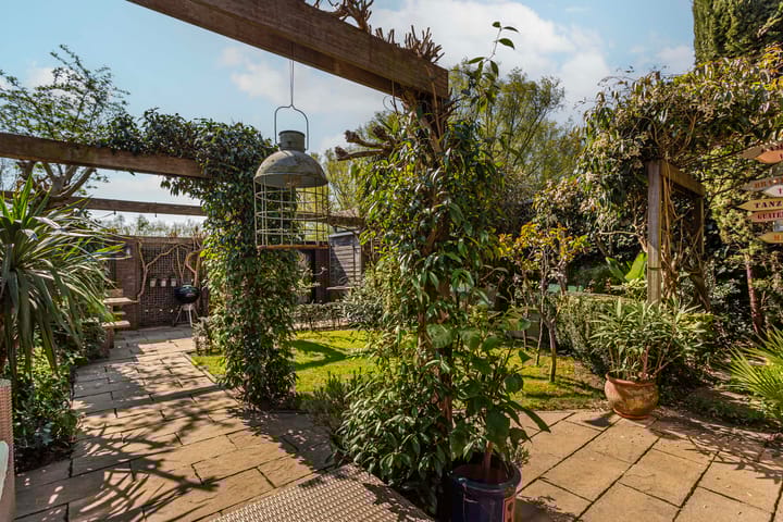 Photo 19 of Augustusweg 58