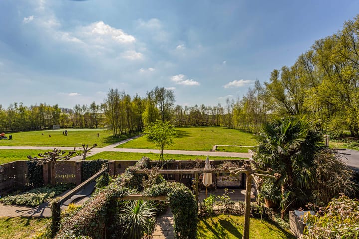 Photo 41 of Augustusweg 58