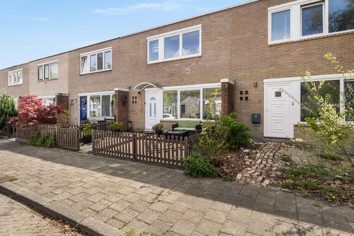 Photo 2 of Dresselhuysstraat 18