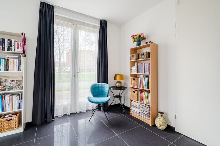 Foto 16 van Ivoorzwamsingel 1