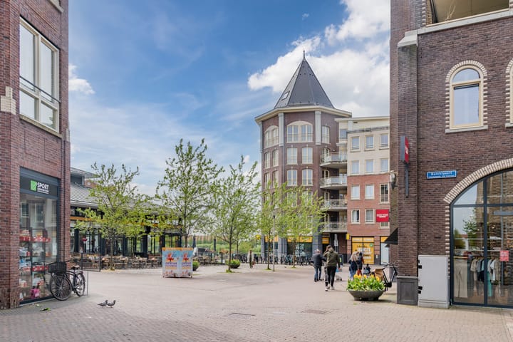 Foto 50 van Ivoorzwamsingel 1