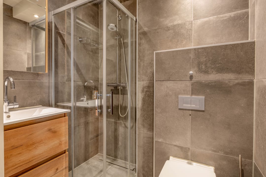 Photo 2 of Carel van Nieveltstraat 22-B