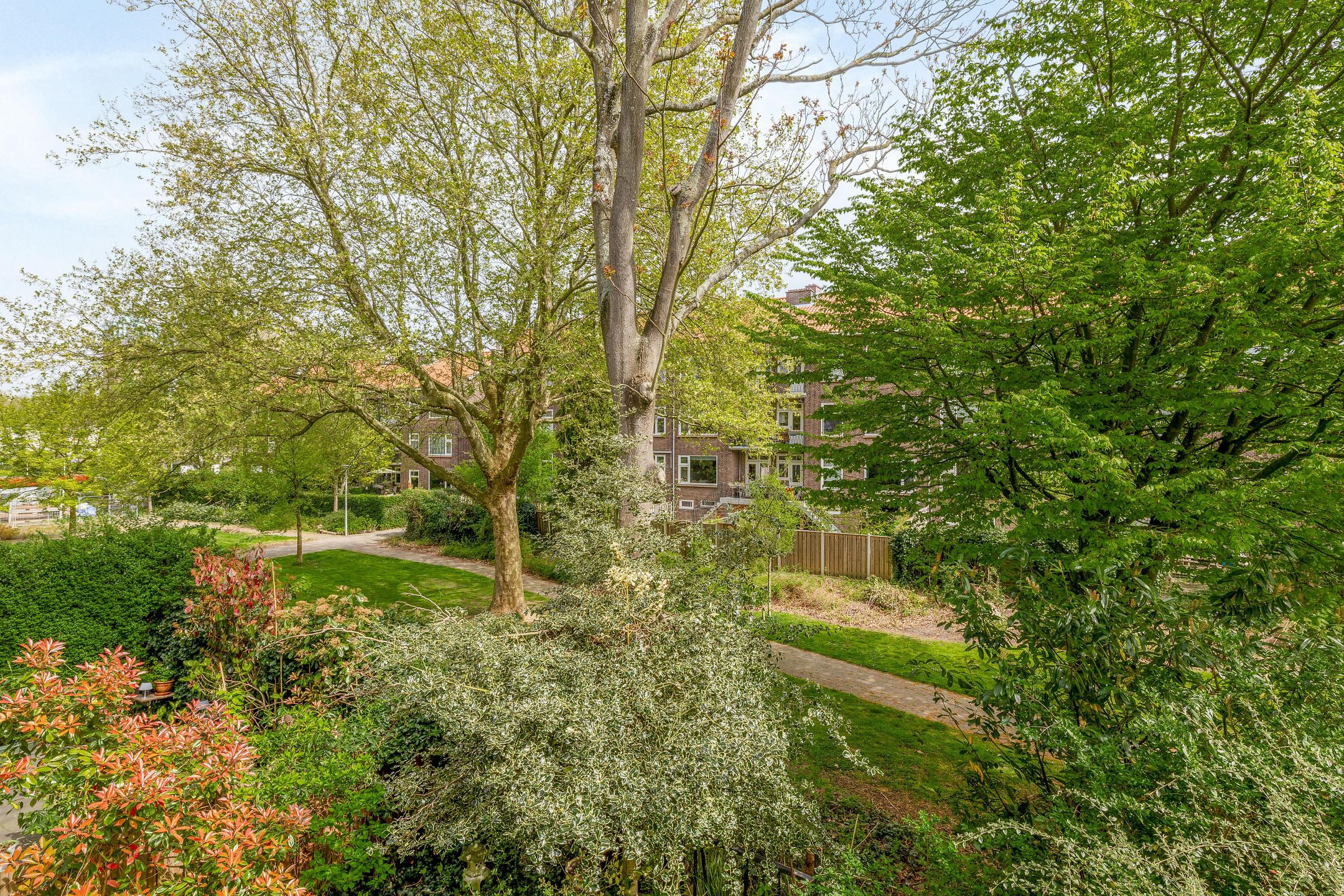 Photo 33 of Carel van Nieveltstraat 22-B