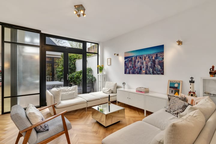 Foto 24 van Dunne Bierkade 28-C