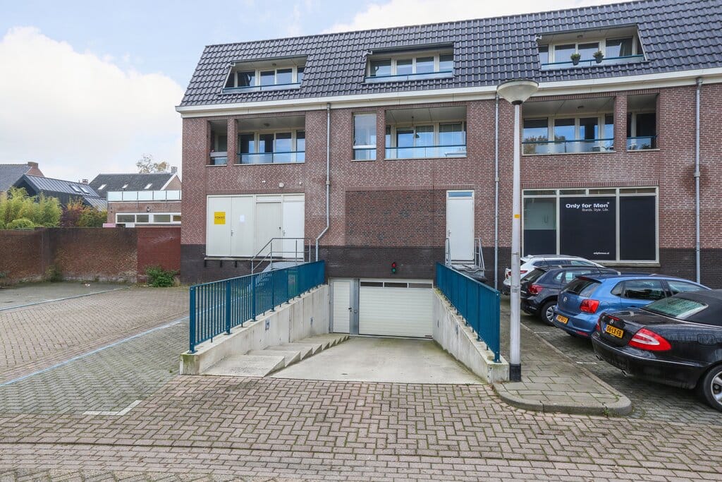 Foto 1 van Tussenweg