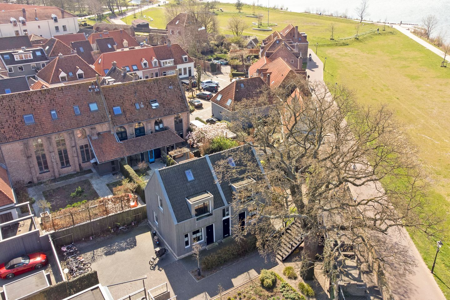 Foto 19 van Vijhestraat 1-A