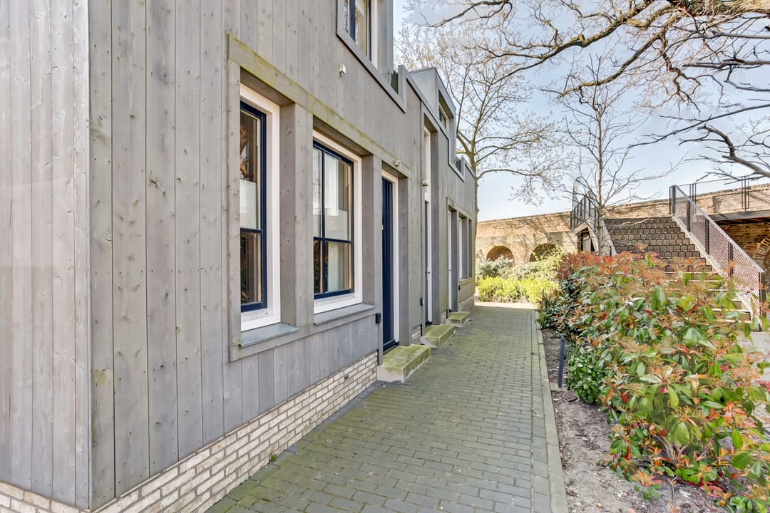 Photo 1 of Vijhestraat 1-B