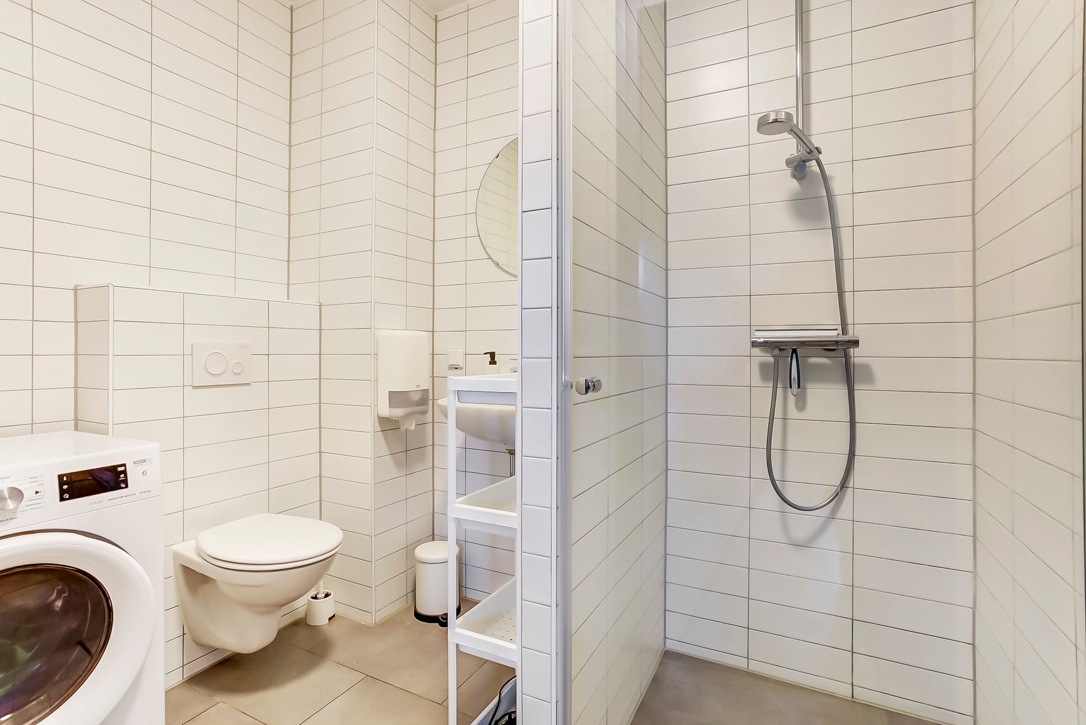 Photo 9 of Vijhestraat 1-B