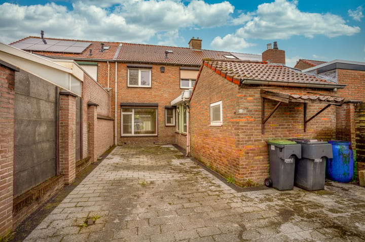 Foto 26 van Grootgenhouterstraat 118