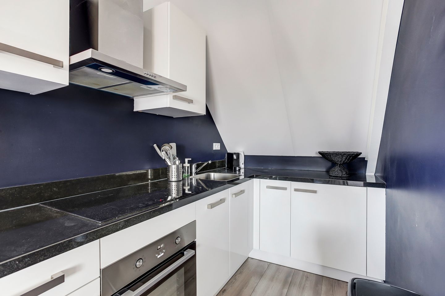 Foto 10 van Vijhestraat 1-C