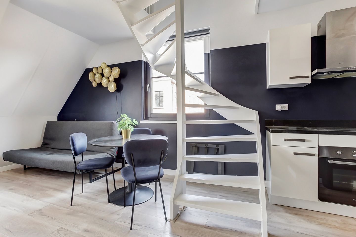 Foto 14 van Vijhestraat 1-C