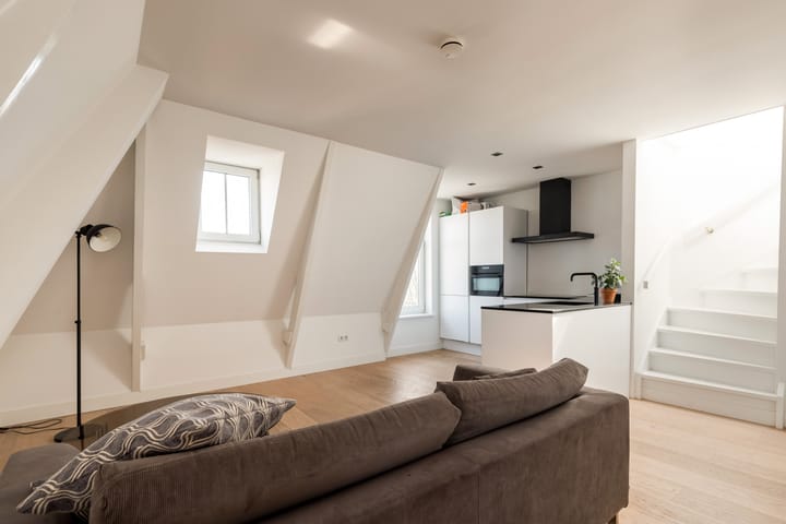 Photo 3 of Bellamyplein 18-4