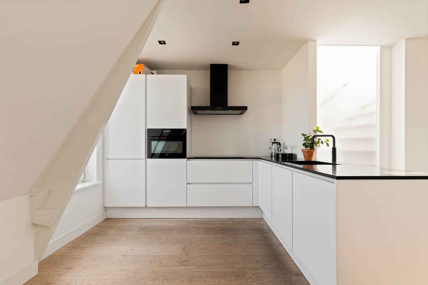 Foto 10 van Bellamyplein 18-4