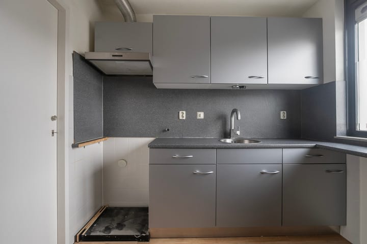 Foto 12 van Velmolenweg 23