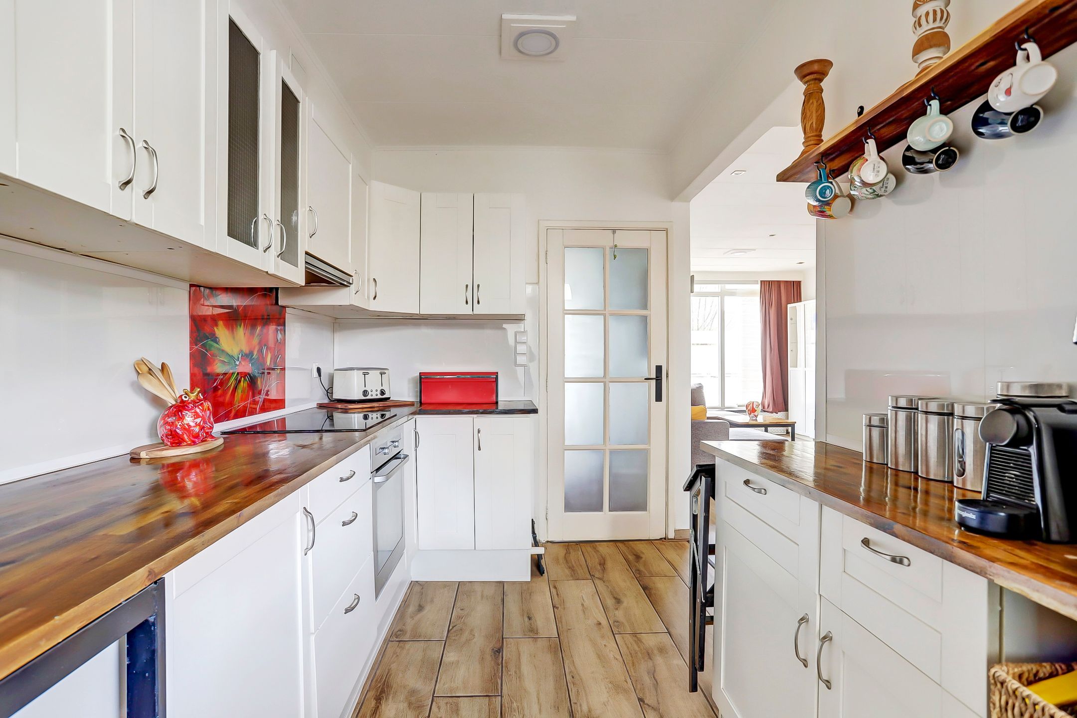 Foto 15 van De Ruyterstraat 6