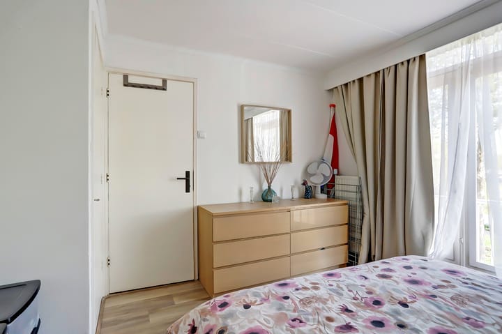 Foto 28 van De Ruyterstraat 6