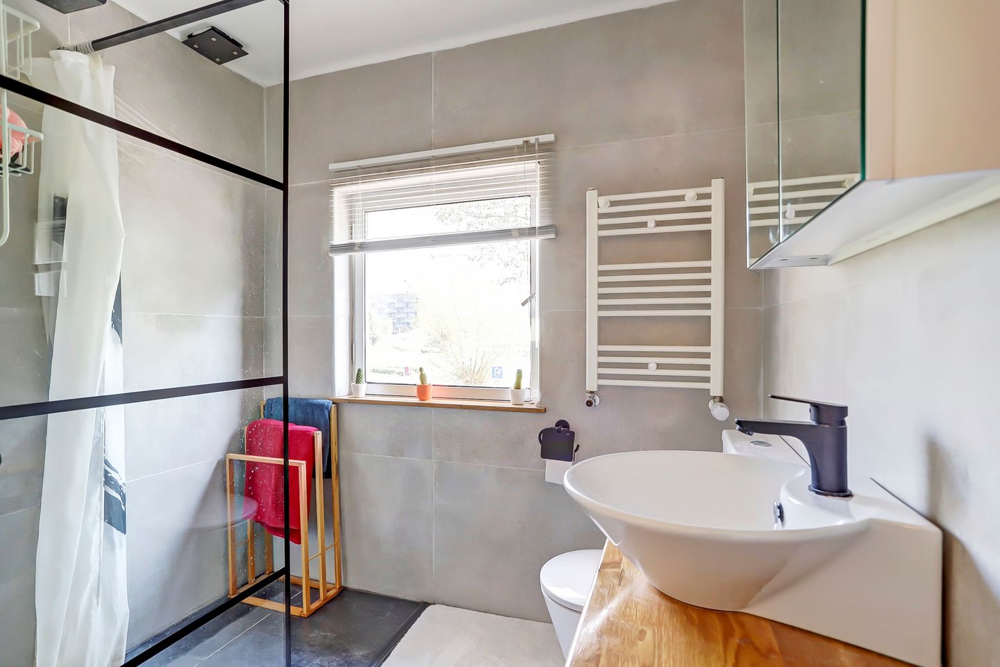 Foto 35 van De Ruyterstraat 6