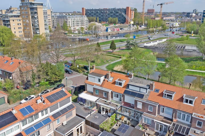 Foto 48 van De Ruyterstraat 6