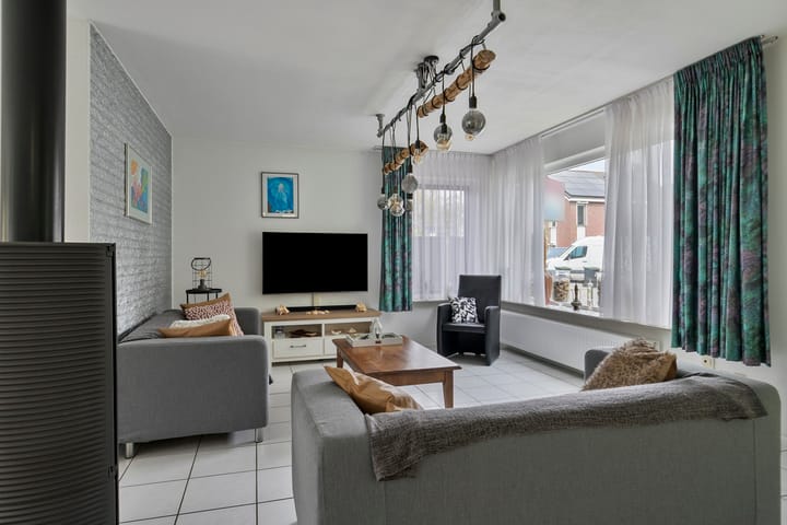 Photo 10 of Joosstraat 7