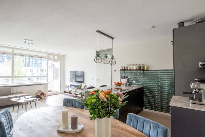 Foto 10 van Madridplantsoen 77