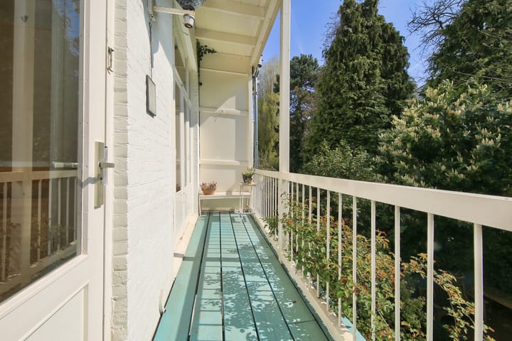 Foto 14 van Van Eeghenstraat 13-H