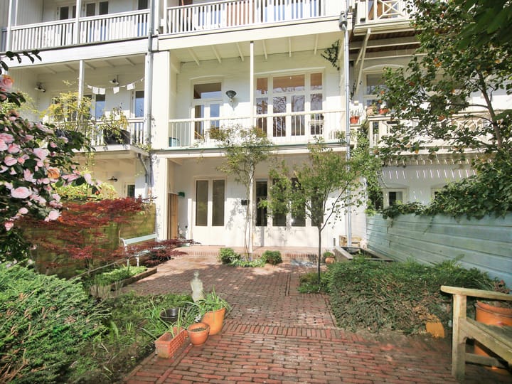 Foto 26 van Van Eeghenstraat 13-H