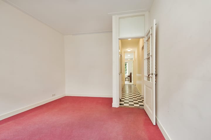 Foto 35 van Van Eeghenstraat 13-H