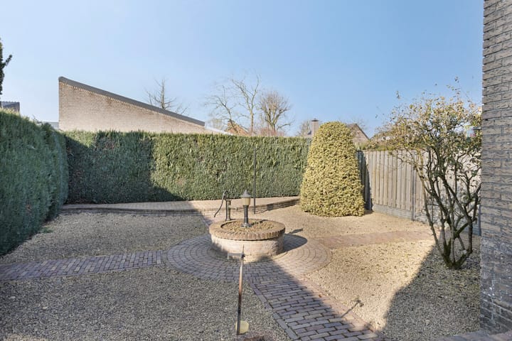 Foto 33 van Hagelkruisweg 59