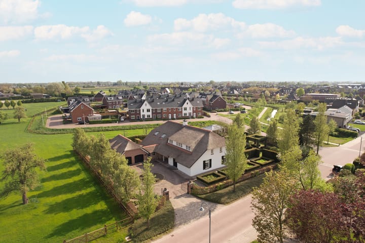 Photo 2 of Hoofdstraat 164-A