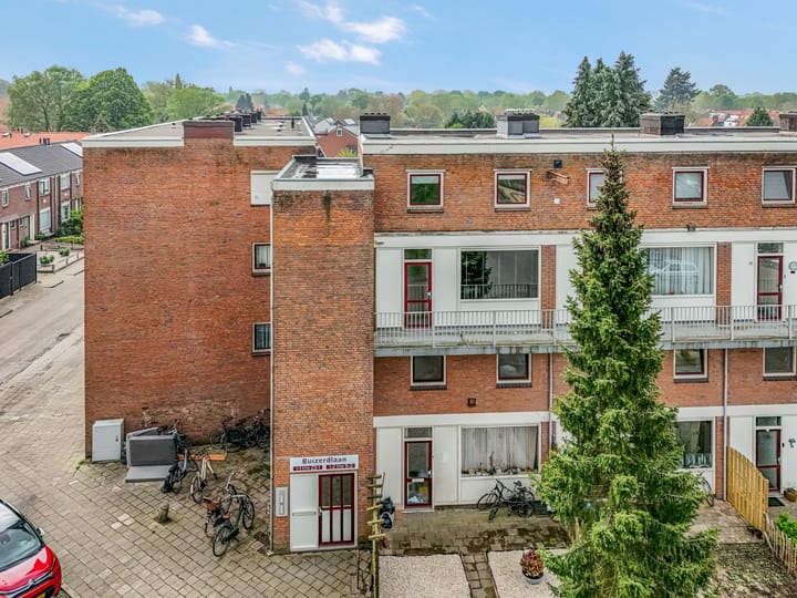 Foto 1 van Buizerdlaan 11-1