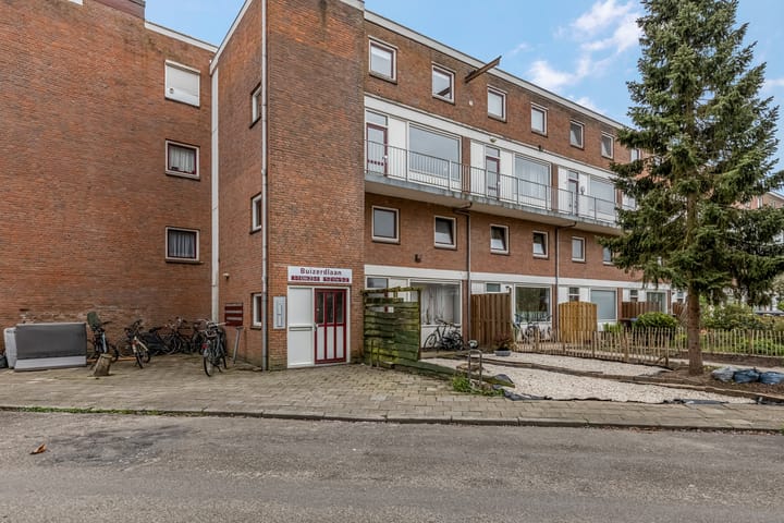 Foto 36 van Buizerdlaan 11-1